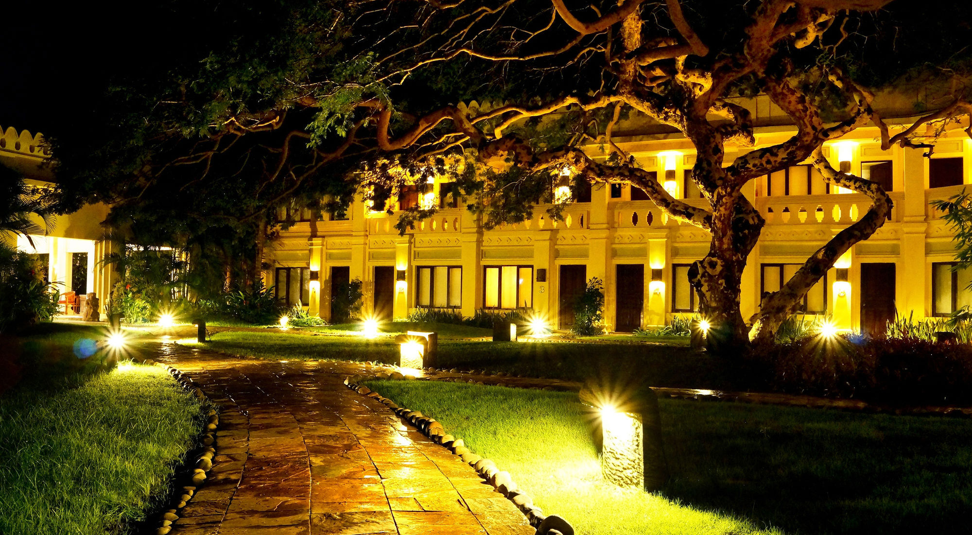 Areindmar Hotel Bagan Extérieur photo